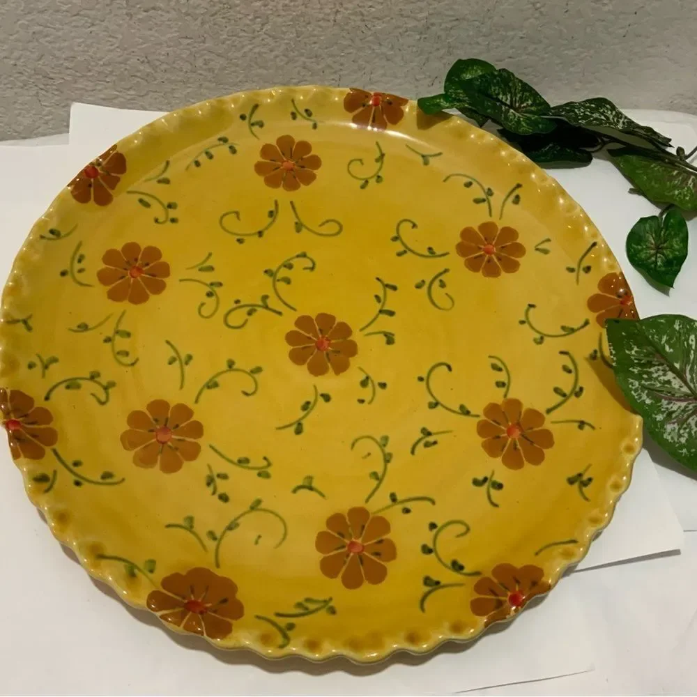 New Sur La Table Spring Summer Floral Design  scalloped Plate Italy Flower 15”
